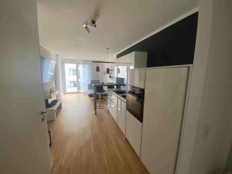 Moderne Wohnung In Der Toplage Inkl. Garage Vienna Exterior photo